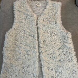 Dylan White Fuzzy Vest